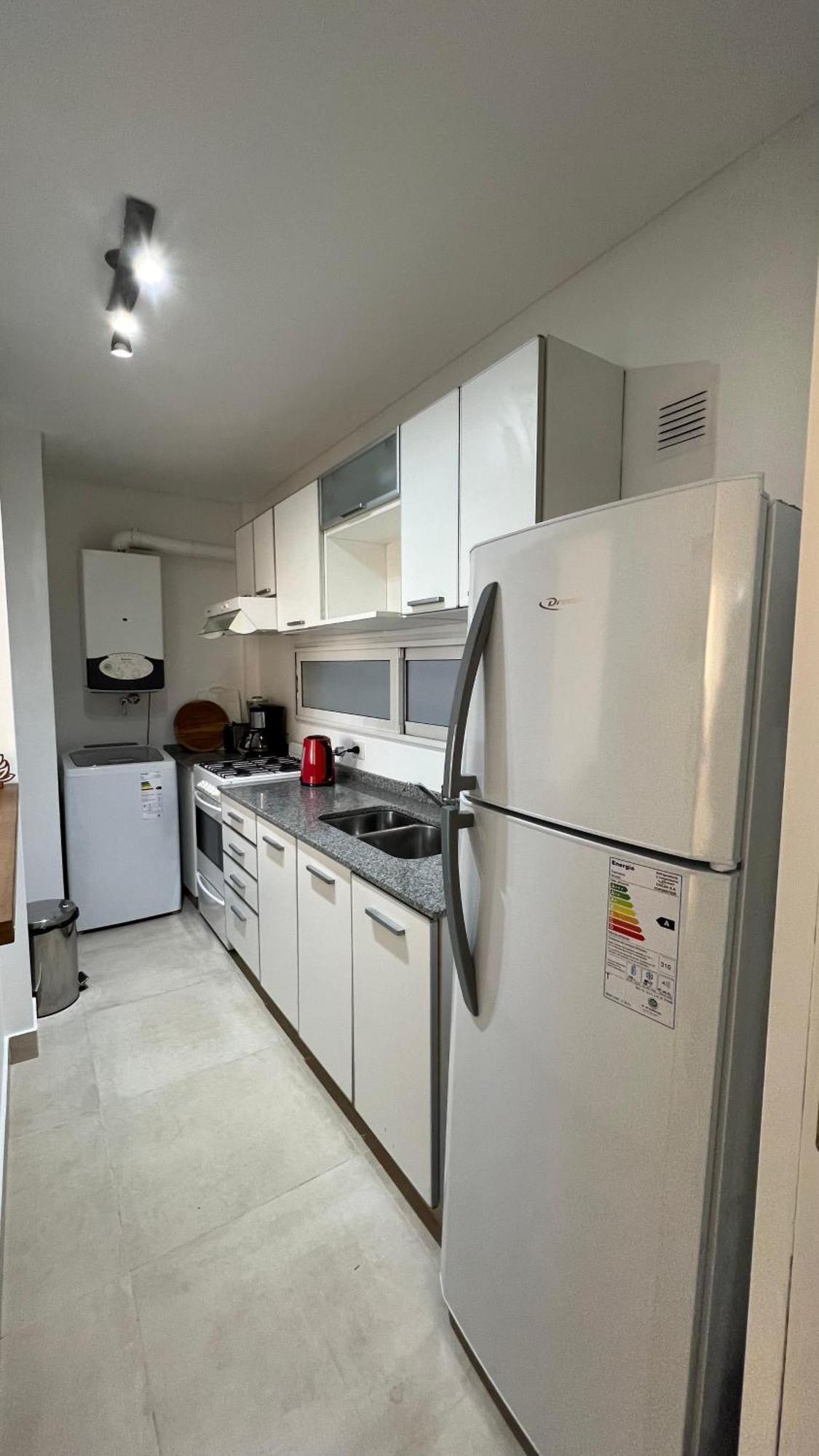 Apartamento Luminoso Departamento Con Cochera En San Isidro